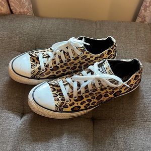 Converse All Star tan leopard sz 9